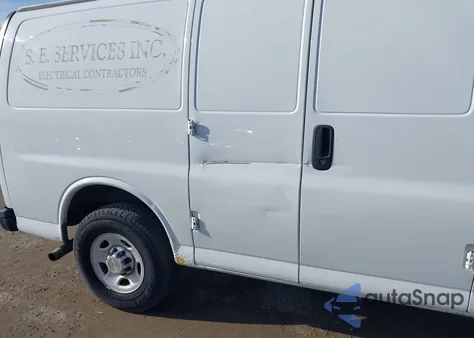 2012 Chevrolet Express 2500 Work Van из США, поврежденный, VIN 1GCWGFCA1C1100202